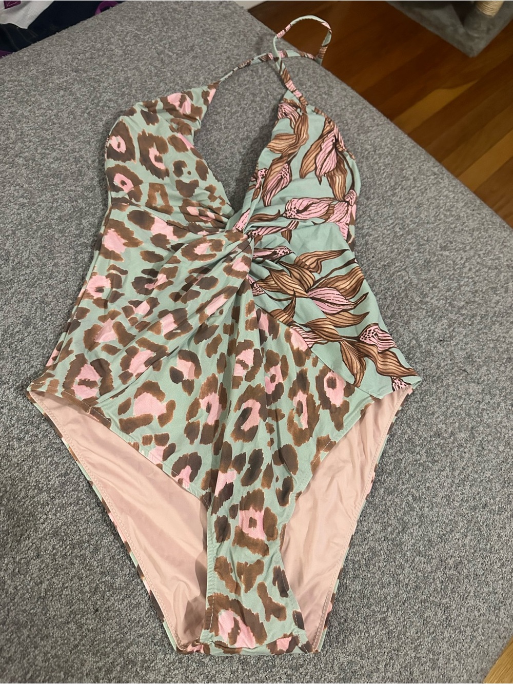 ✨ NWOT ✨ 🌴🌸 Luxury PatBO Designer One-Piece Swimsuit 🌸🌴